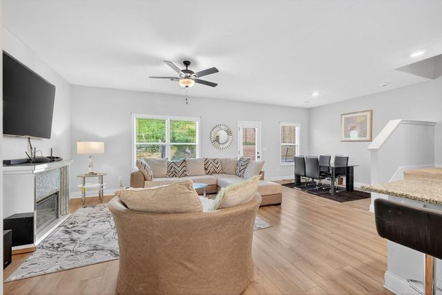 41 Station Overlook Way, Auburn, GA 30011