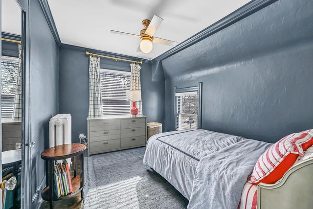 806 E Beaumont AVENUE, Whitefish Bay, WI 53217