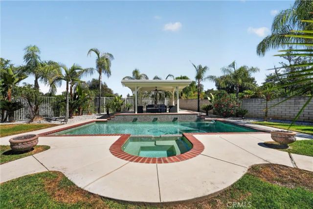 7700 Westpark Drive, Riverside, CA 92506