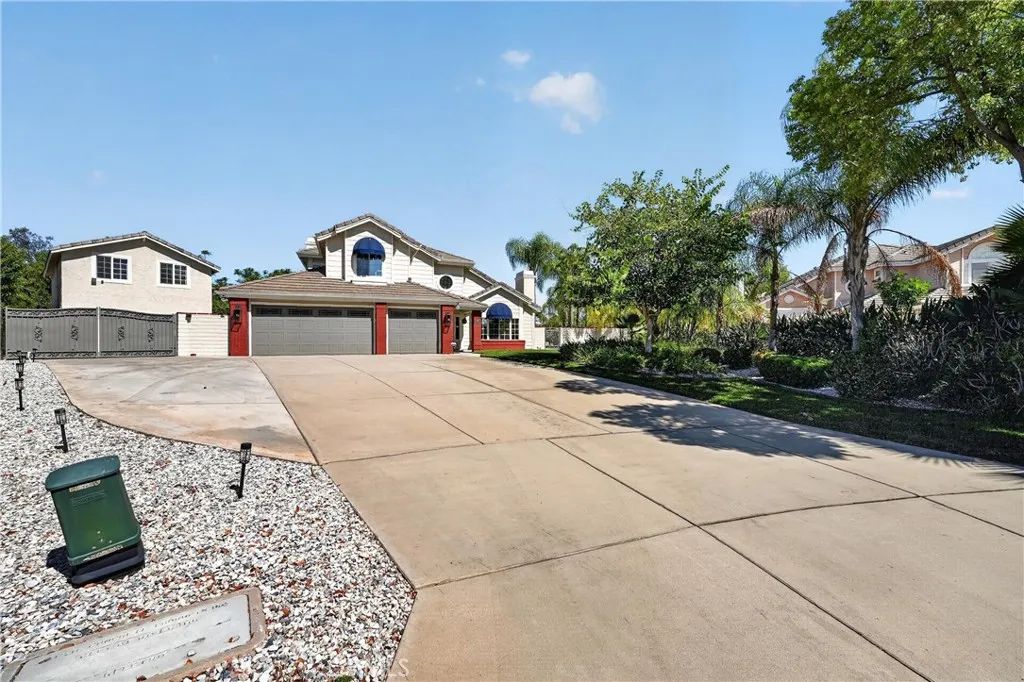7700 Westpark Drive, Riverside, CA 92506