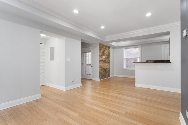 7730 N Ashland Avenue C1, Chicago, IL 60626