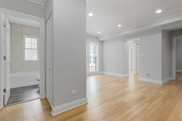 7730 N Ashland Avenue C1, Chicago, IL 60626