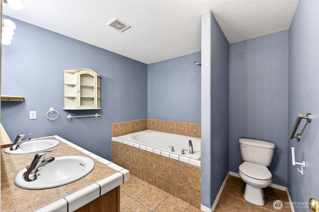 17939 Upland Drive SE, Yelm, WA 98597