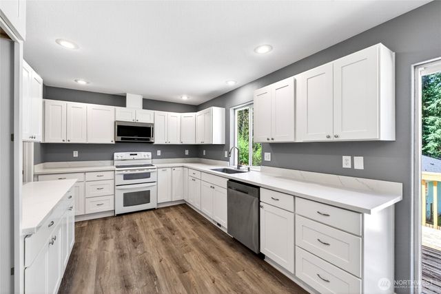 17939 Upland Drive SE, Yelm, WA 98597