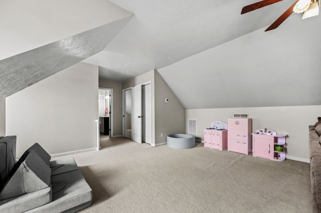 219 TOWBRIDGE DR, Murfreesboro, TN 37129