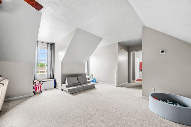 219 TOWBRIDGE DR, Murfreesboro, TN 37129