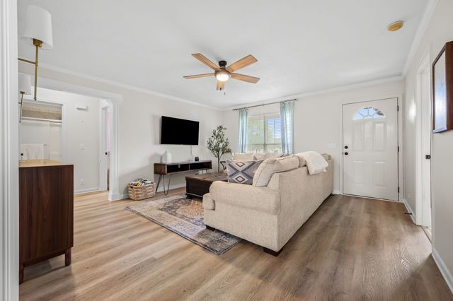 219 TOWBRIDGE DR, Murfreesboro, TN 37129