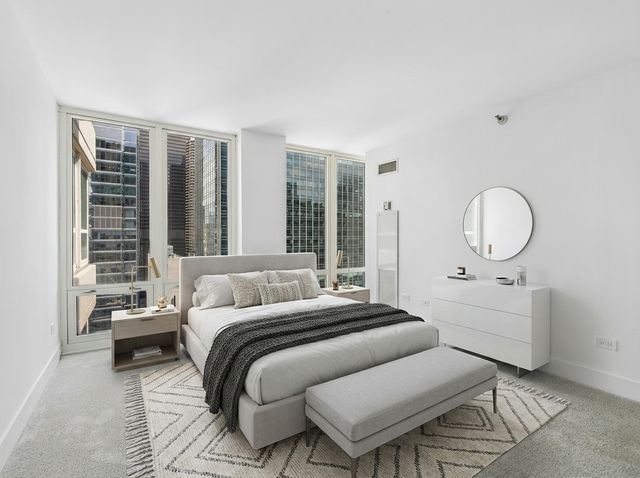 345 N LaSalle Drive 2706, Chicago, IL 60654