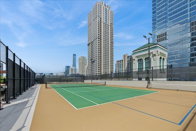 345 N LaSalle Drive 2706, Chicago, IL 60654