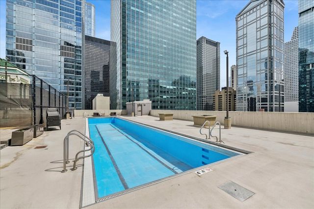 345 N LaSalle Drive 2706, Chicago, IL 60654