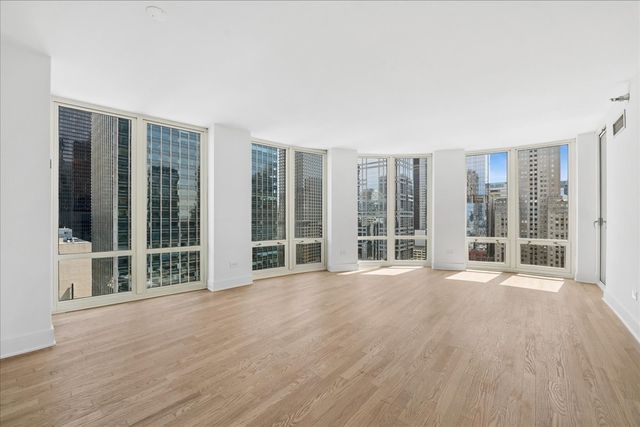 345 N LaSalle Drive 2706, Chicago, IL 60654