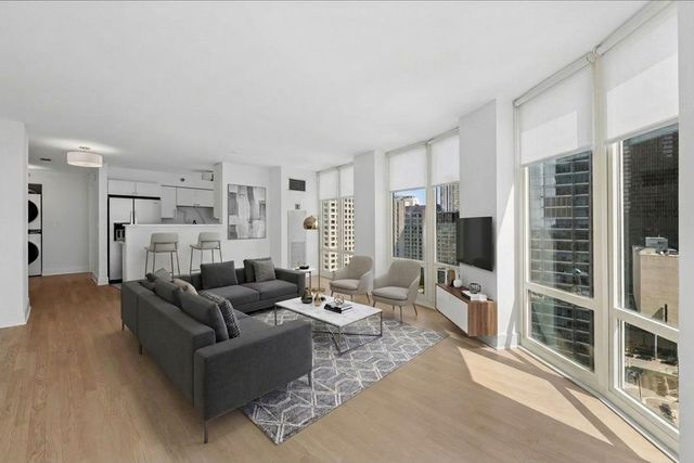 345 N LaSalle Drive 2706, Chicago, IL 60654