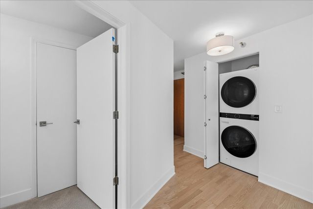 345 N LaSalle Drive 2706, Chicago, IL 60654