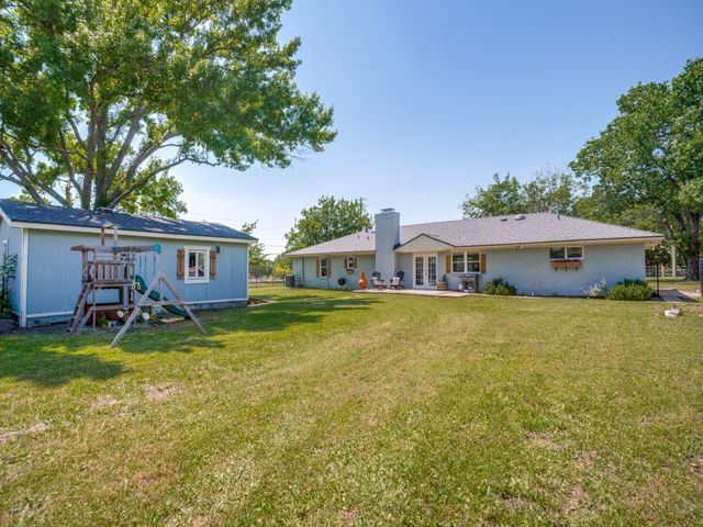 20 Lee Drive, Heath, TX 75032
