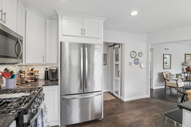 23579 W Windsor Terrace, Antioch, IL 60002