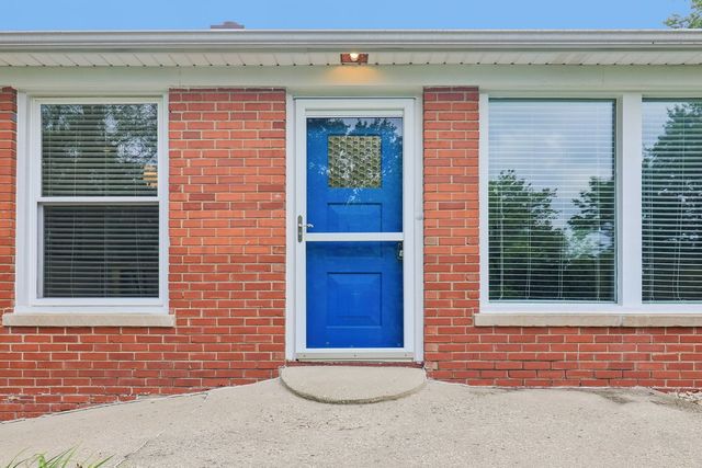 23579 W Windsor Terrace, Antioch, IL 60002