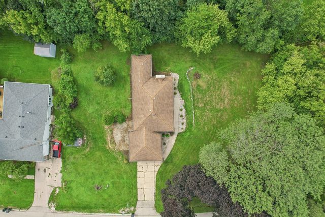 23579 W Windsor Terrace, Antioch, IL 60002