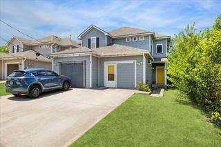 7206 Providence Ave B, Austin, TX 78752