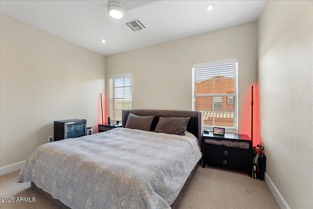 3935 E ROUGH RIDER Road 1016, Phoenix, AZ 85050