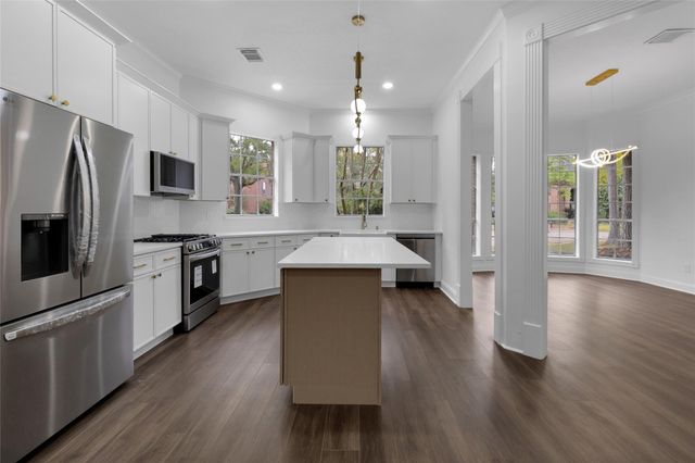 17519 Shelburne Lane, Spring, TX 77379