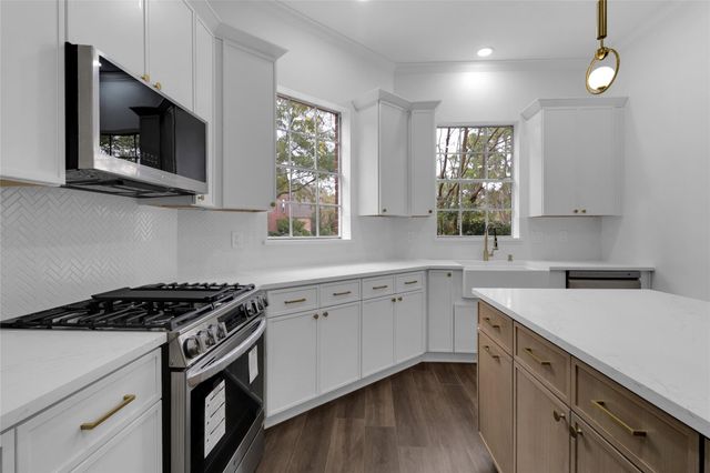 17519 Shelburne Lane, Spring, TX 77379