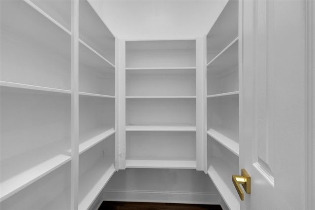 17519 Shelburne Lane, Spring, TX 77379