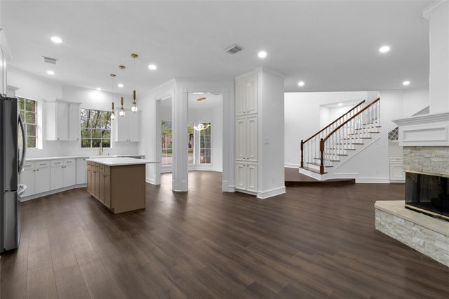 17519 Shelburne Lane, Spring, TX 77379