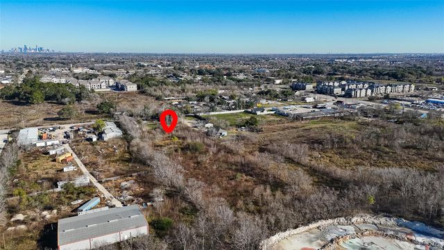 3934 Fuqua Street, Houston, TX 77047