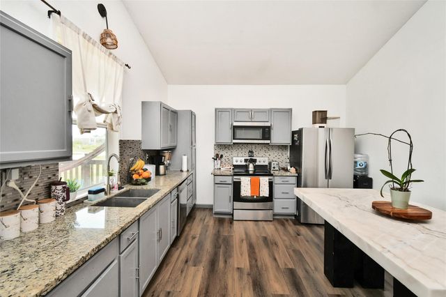 791 Road 5707, Cleveland, TX 77327