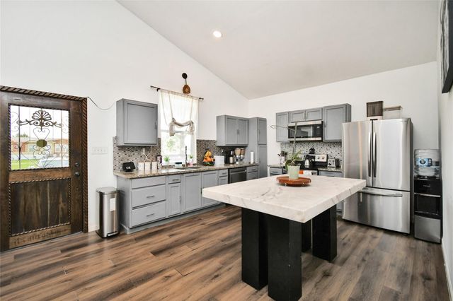 791 Road 5707, Cleveland, TX 77327