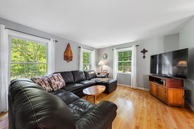60 Prospect Street, Ipswich, MA 01938