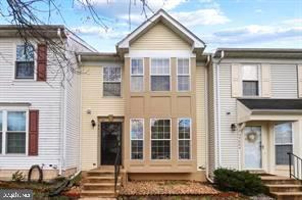 5211 STONEY MEADOWS DR, District Heights, MD 20747