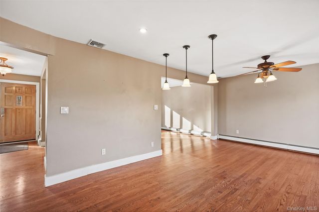 60 Arbutus Street, Putnam Valley, NY 10579