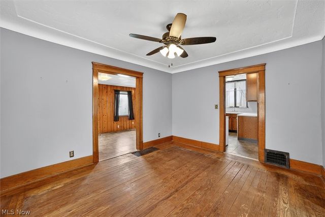 322 W 28th Street, Lorain, OH 44055