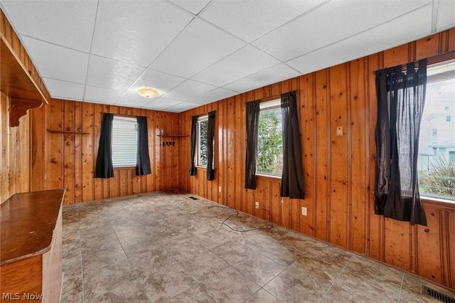 322 W 28th Street, Lorain, OH 44055