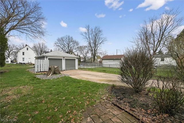 322 W 28th Street, Lorain, OH 44055