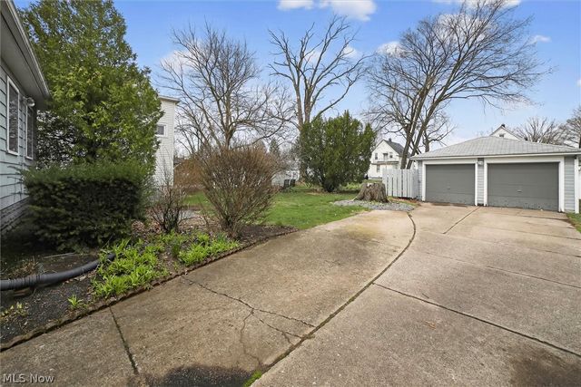 322 W 28th Street, Lorain, OH 44055