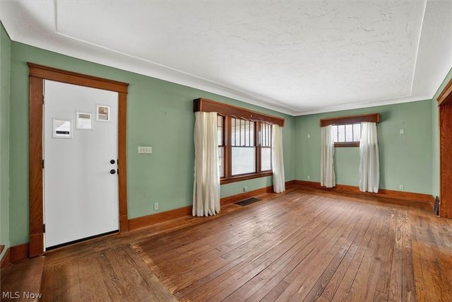 322 W 28th Street, Lorain, OH 44055