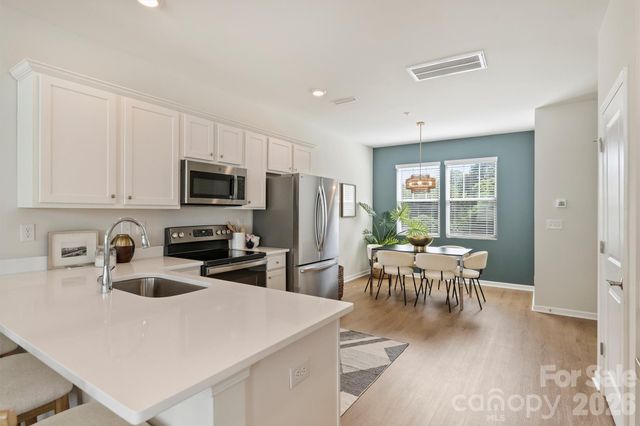 2409 Via del Conte Alley, Charlotte, NC 28205