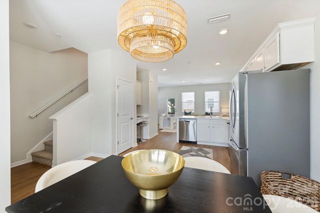 2409 Via del Conte Alley, Charlotte, NC 28205