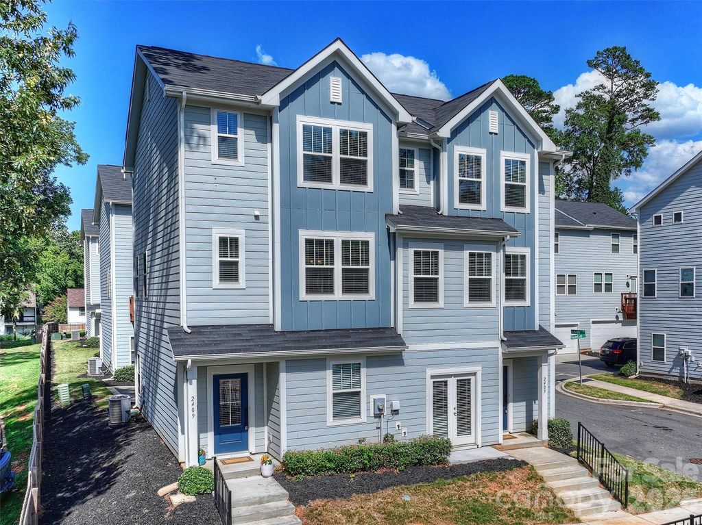 2409 Via del Conte Alley, Charlotte, NC 28205