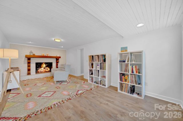 10 Moland Drive, Etowah, NC 28729