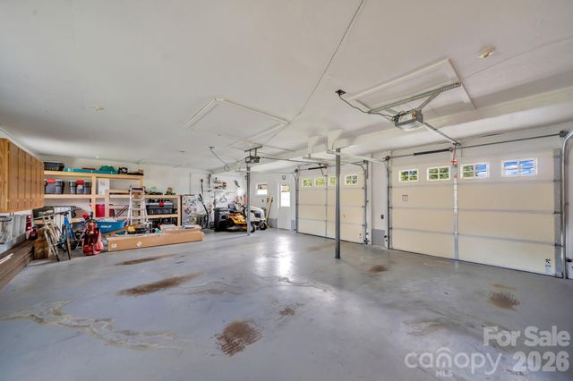 10 Moland Drive, Etowah, NC 28729