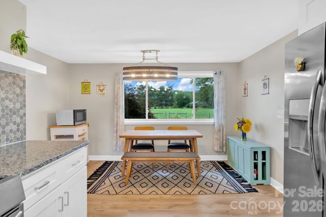 10 Moland Drive, Etowah, NC 28729