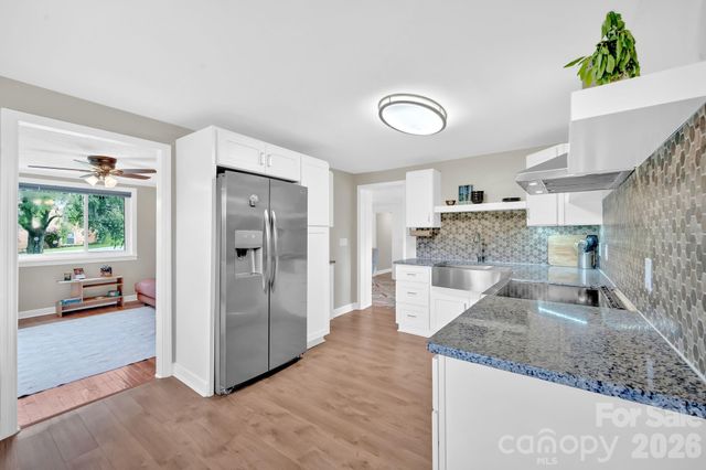 10 Moland Drive, Etowah, NC 28729