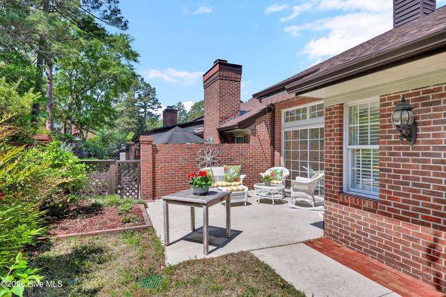 2111 Jumpin Run Drive, Wilmington, NC 28403