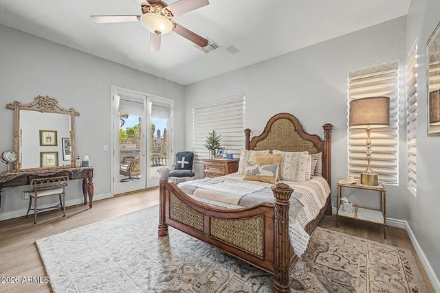 3915 E MEADOWVIEW Drive, Gilbert, AZ 85298