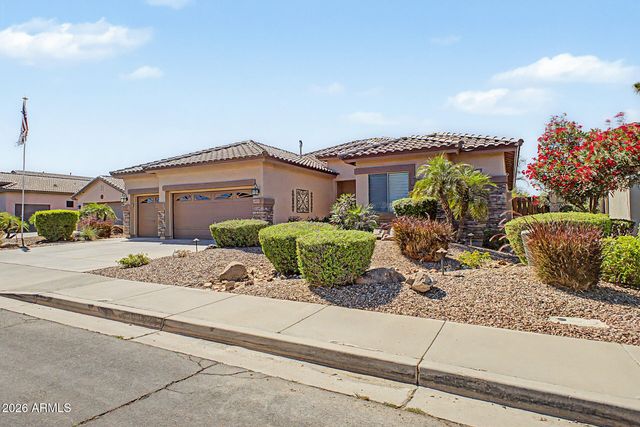 3915 E MEADOWVIEW Drive, Gilbert, AZ 85298