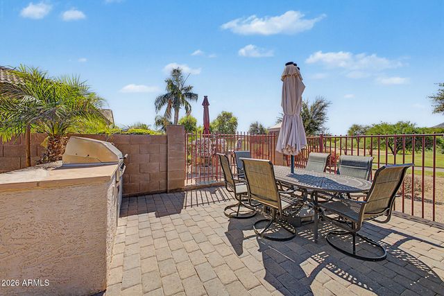 3915 E MEADOWVIEW Drive, Gilbert, AZ 85298