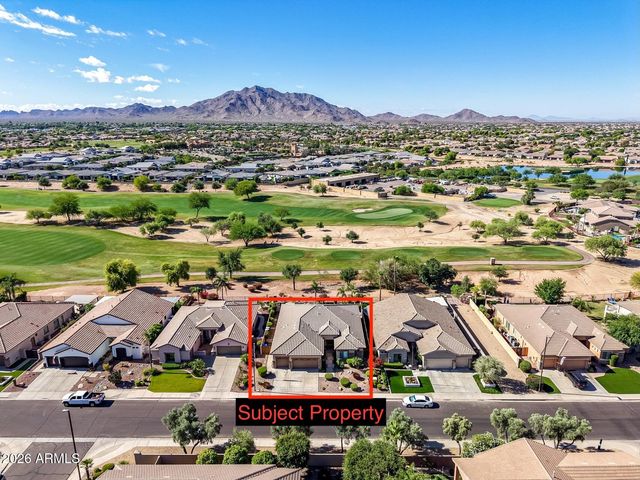 3915 E MEADOWVIEW Drive, Gilbert, AZ 85298